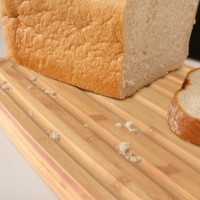 Boîte à pain avec planche — Bread Bin — Joseph Joseph