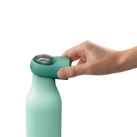Vakuumisolierte Wasserflasche – Loop – Joseph Joseph