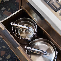 Caçarola com Tampa 28cm – Inox – Space Steel – Joseph Joseph