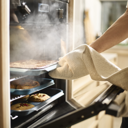 Conj. 3 Tabuleiros Anti-Aderentes para Forno – Azul – Nest Bake – Joseph Joseph