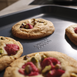 Tabuleiro Grande Anti-Aderente para Forno – Azul – Nest Bake – Joseph Joseph