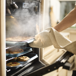 Tabuleiro Grande Anti-Aderente para Forno – Azul – Nest Bake – Joseph Joseph