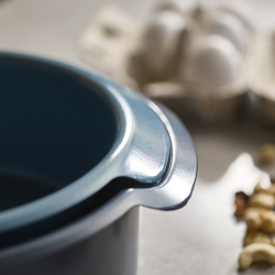 Conjunto de 2 Formas Redondas Anti-Aderentes – Azul – Nest Bake – Joseph Joseph