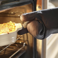 Luva de Forno Fácil Aderência – Cinza – Pinch – Joseph Joseph
