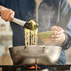 Conjunto de 2 Pinças – Aço – Elevate Fusion – Joseph Joseph