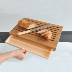 Tábua para Cortar Pão – Madeira – Sbriciola – Alessi