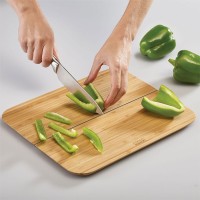 Tábua de Corte Dobrável Grande – Madeira – Chop2Pot Bamboo – Joseph Joseph