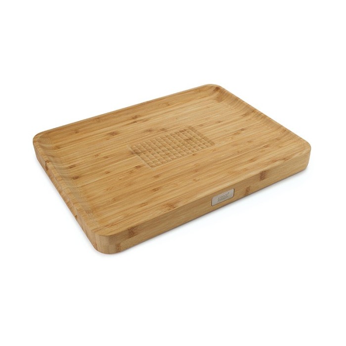 Tábua de Corte Multifunções – Madeira – Cut&Carve – Joseph Joseph
