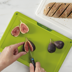 Conjunto de 4 Tábuas e 4 Facas – Multicolorido – Folio Icon Plus – Joseph Joseph