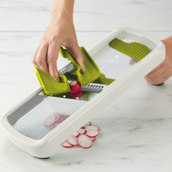 Mandolina Plus – Branco – Multi-Grip – Joseph Joseph