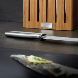 Conjunto de 5 Facas e Bloco Vertical – Steel Bamboo – Elevate – Joseph Joseph