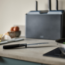 Conjunto de 8 Peças (Facas e Tábuas de Cortar) – Grafite – Folio Plus – Joseph Joseph