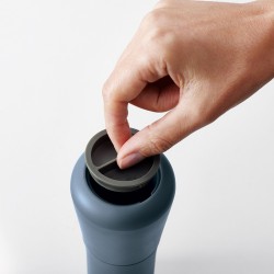 Conj. de Moinho de Sal e Pimenta – Azul – Milltop Sky – Joseph Joseph