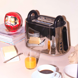 Torradeira – Aço Inoxidável e Preto – Toru – Alessi