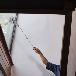 Utensílio de Limpeza de Vidros 2 em 1 – Pedra – CleanTech – Joseph Joseph