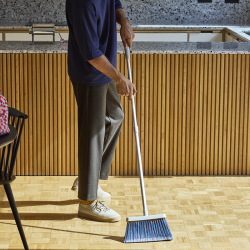 Vassoura de Parede – Pedra – Cleantech – Joseph Joseph