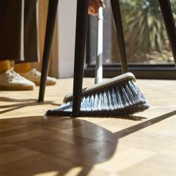 Vassoura de Parede – Pedra – Cleantech – Joseph Joseph