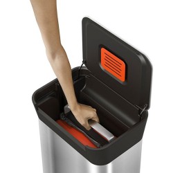 Balde do Lixo Compactador – Prateado – Titan 30 – Joseph Joseph