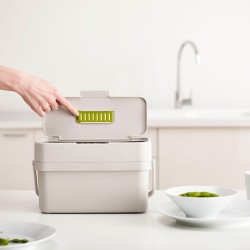 Recipiente para Lixo Orgânico – Cinza Claro – Compo4 – Joseph Joseph