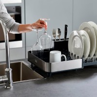Escorredor Extensível – Preto e Inox – Extend – Joseph Joseph