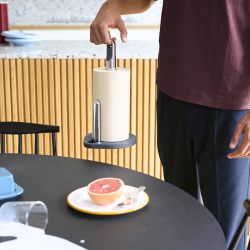 Suporte Rolo de Cozinha – Cinza – Hold – Joseph Joseph