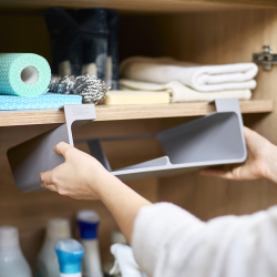 Organizador de Sacos Alumínio e Película – Cinza – CupboardStore – Joseph Joseph