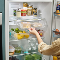 Gaveta de Armazenamento sob Prateleira – Transparente – FridgeStore – Joseph Joseph