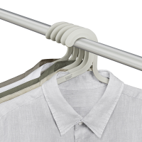 Conjunto de 5 Cabides Anti-emaranhamento – Cru – Orderly – Joseph Joseph