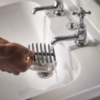Saboneteira Compacta – Inox – Easystore Luxe – Joseph Joseph
