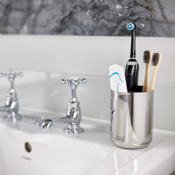 Organizador para Escovas de Dentes – Inox – Easystore Luxe – Joseph Joseph