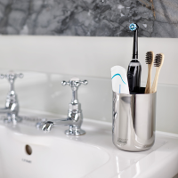 Organizador para Escovas de Dentes – Inox – Easystore Luxe – Joseph Joseph