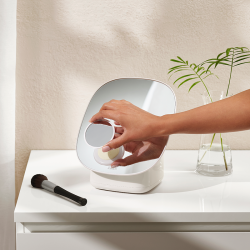 Espelho de Mesa com Organizador de Cosméticos – Creme – Viva – Joseph Joseph