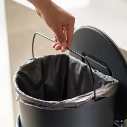 Caixote de Lixo com Pedal 30L Preto - Arc - Joseph Joseph