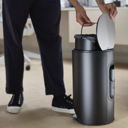 Caixote de Lixo com Pedal 30L Preto - Arc - Joseph Joseph