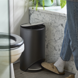 Caixote de Lixo com Pedal 30L Preto - Arc - Joseph Joseph