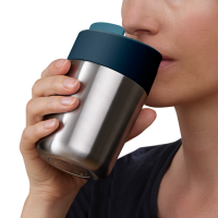 Vaso de viaje con tapa abatible - Sipp - Joseph Joseph